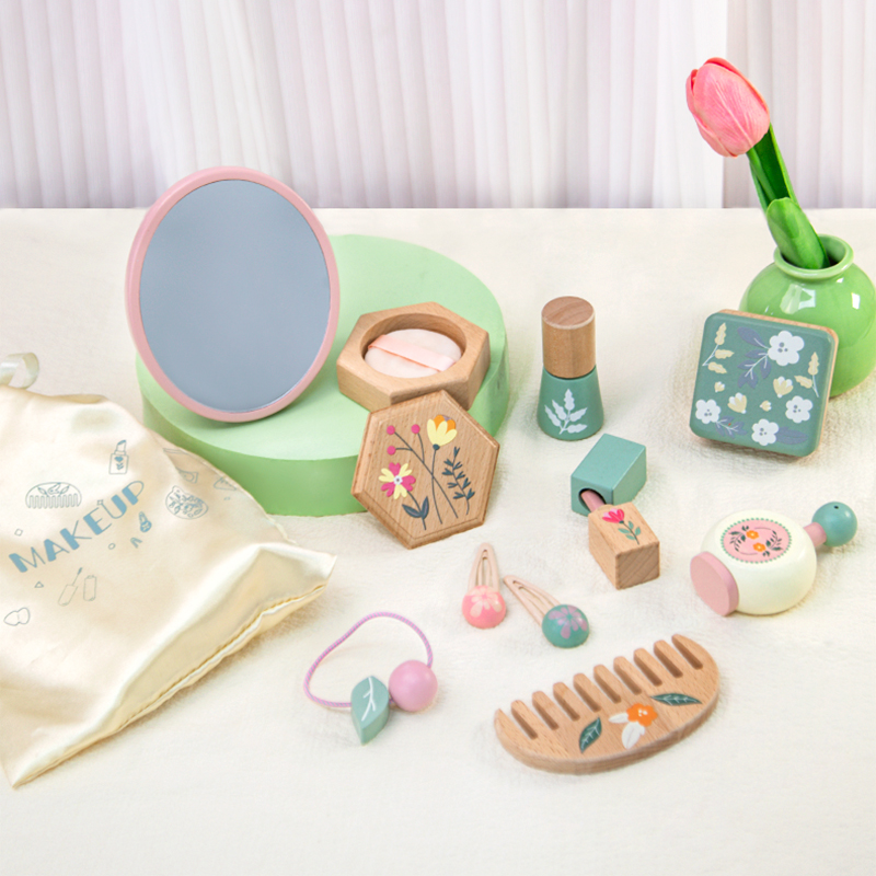 Baby Puree Pouch - 子供用シミュレーションメイクアップおもちゃ、ままごと遊び、木製女の子向けロールプレイング、ドレスアップ、ギフト、メイクアップバッグセット
