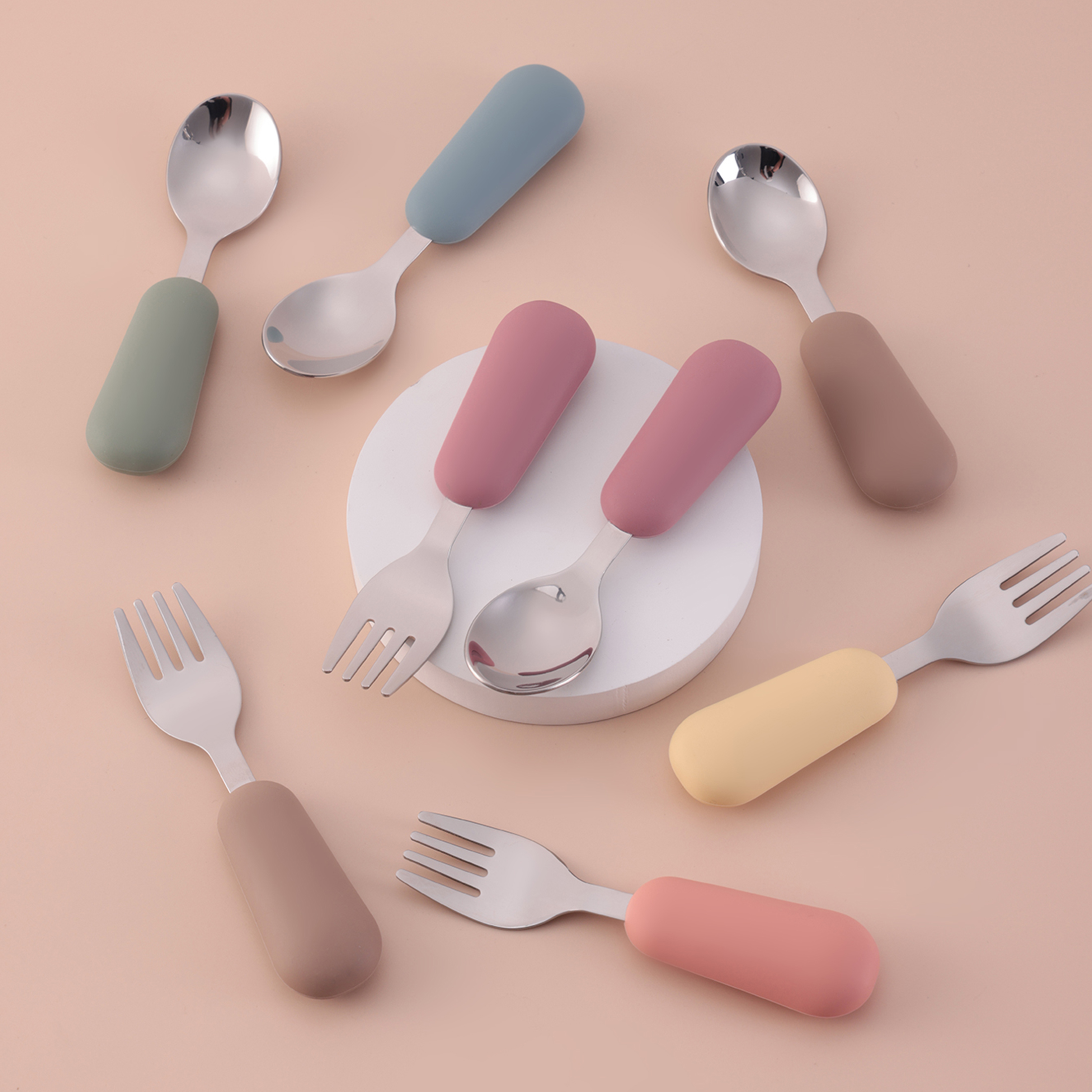 カラーキッズ 2ピース ステンレス製フォークスプーン ベビー - Baby Food Utensil のレビューと価格