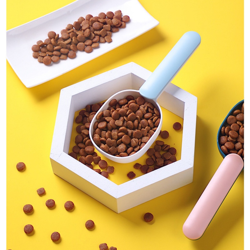 犬用フードスクープ 多機能ペット用給餌スプーン シーリングク - Self Feed Spoon のレビューと価格