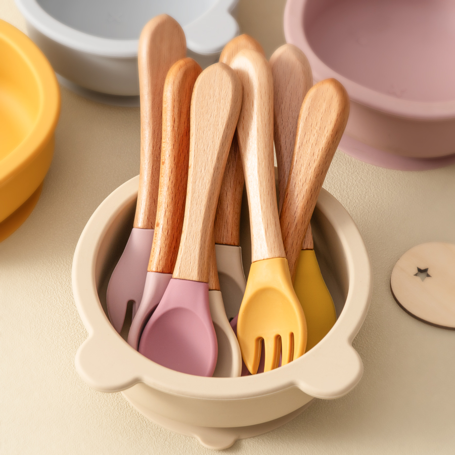 2 個ベビー学習スプーン食器セット食品グレードの木製ハンドル - Baby Food Utensil のレビューと価格