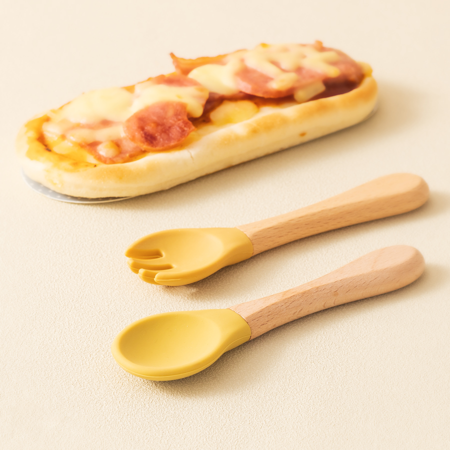 2 個ベビー学習スプーン食器セット食品グレードの木製ハンドル - Baby Food Utensil のレビューと価格