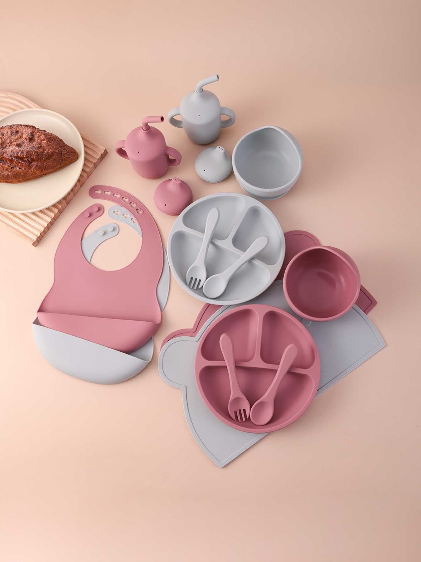 7点セット シリコン製ベビー食器セット 仕切り皿 吸盤付きボ - Self Feed Spoon のレビューと価格